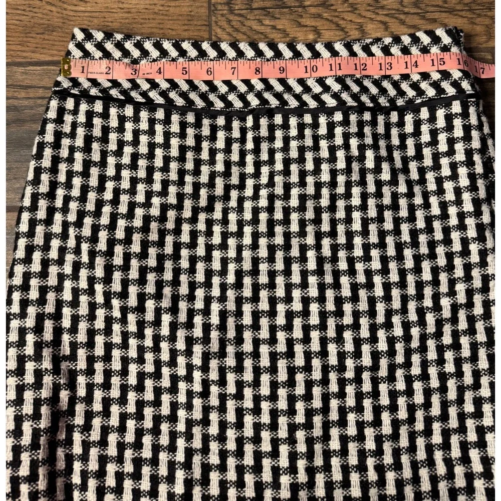 LOFT Women's Size 6 Black White Houndstooth Textured‎ Mini Skirt Lined NWT